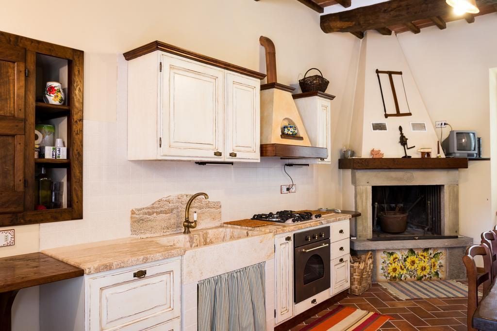 Casale Vacanze Il Granaio Cortone Chambre photo