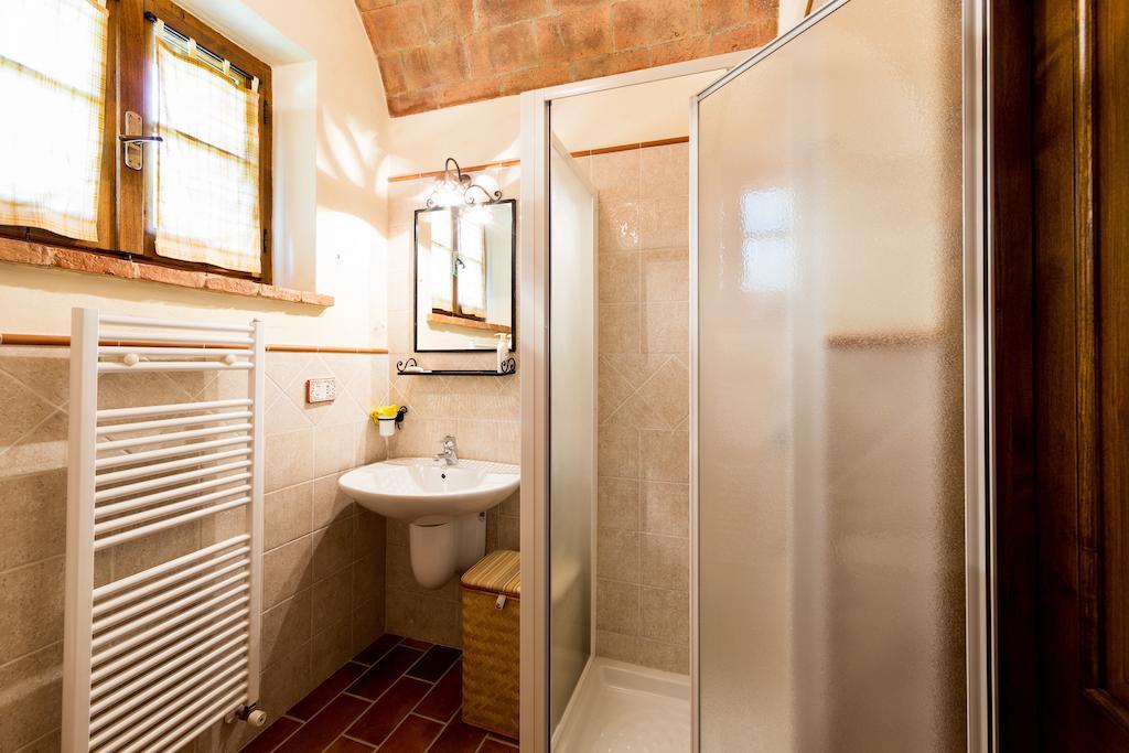 Casale Vacanze Il Granaio Cortone Chambre photo
